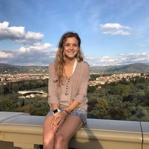 Meet your Posher, Danni